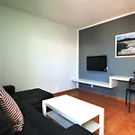 Apartments Pool Hyde Pdc!