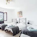 Playa Blanca Villa Sleeps 12 Pool Wifi