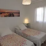Blue Turtle Apartment, Next To The Beach