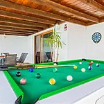 Villa Tenike