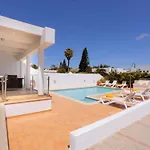 Villa Mi Casa