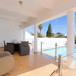 Villa Mi Casa