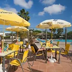 Playa Limones