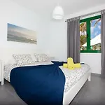 Luxury Beach Front Apartmentos Tahiche