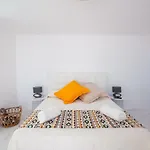 Aqua Blanca Boutique Apartments