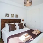 Flower Beach Suite 18