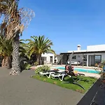 Villa Mariola