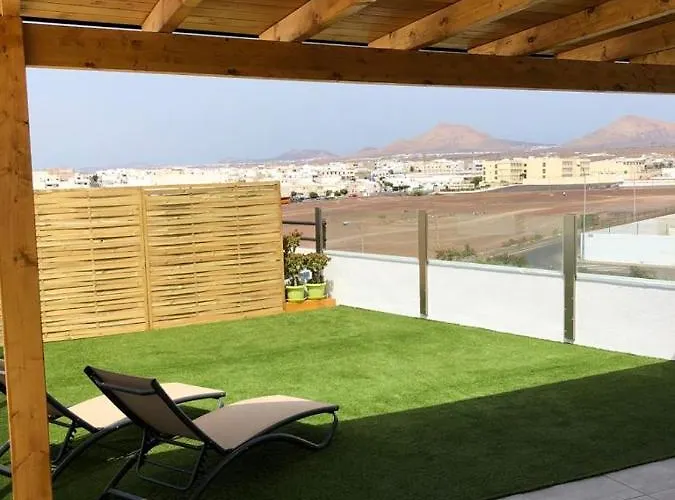 Moai Loft