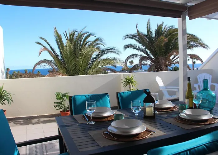 Playa Roca Penthouse. Great Sea Views!