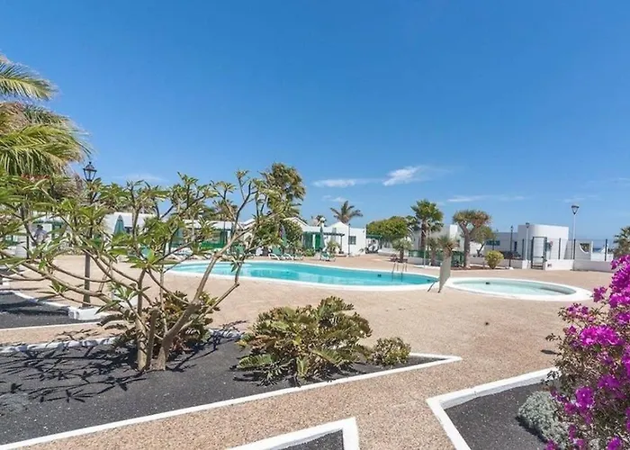 Bandama 15! 2 Bedroom Newly Renovated Bungalow, Los Pocillos, Puerto Del Carmen.