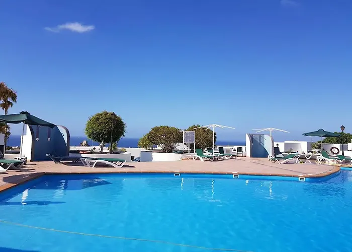 Charming Apartment In Tias + Pool