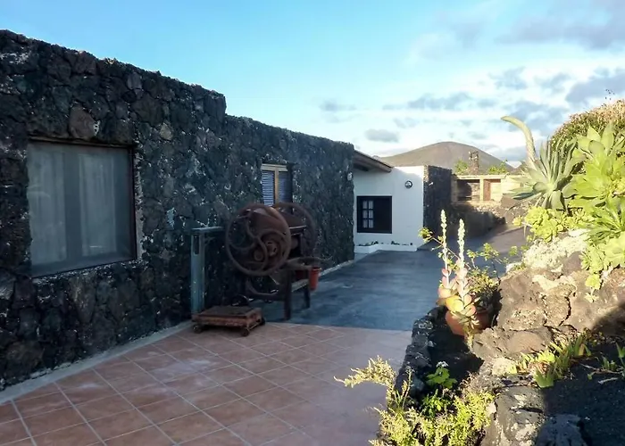 Los Frailes Eco Finca B