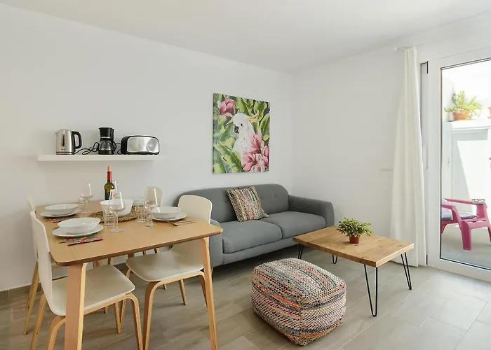 Purple Volcano Apartment, Free Access To The Fariones Sports Center