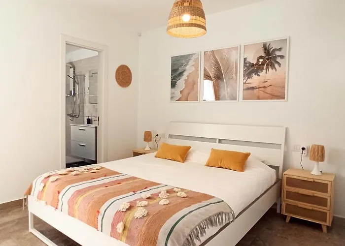 Apartment Paraiso III - Pool & Sea View - Good Wifi- Residence Loma Verde
