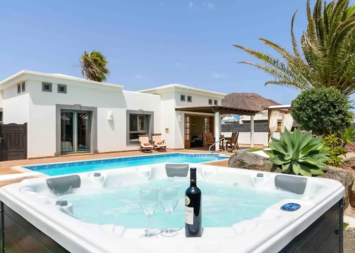 Villa Rosa Playa Blanca
