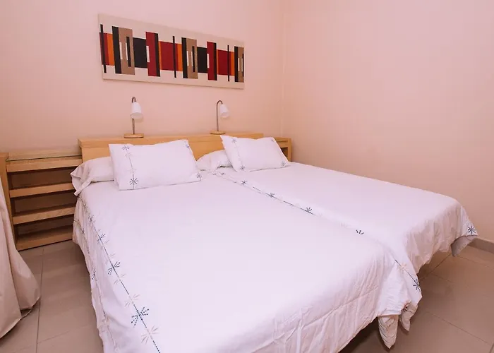Flatguest Tabaibas