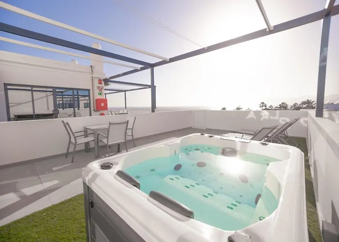 Atlantico Plaza 5A - 1 Bed - 1 Bath