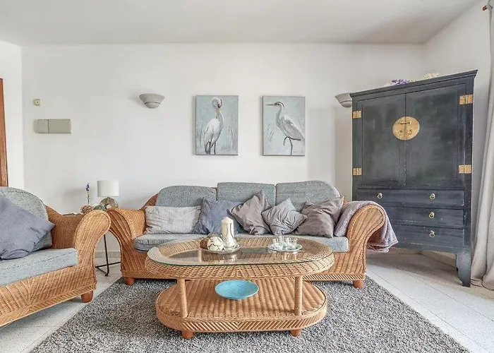 Hogar Palmera With Pool & Beach