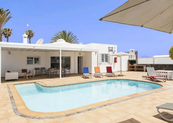 Villa Aphrodite And Villa Apollo 4 Bedroom