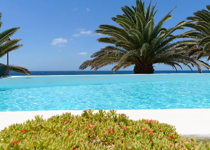 Sol Eterno - Luxury Aparmtent With Direct Oceanview And Extra Services