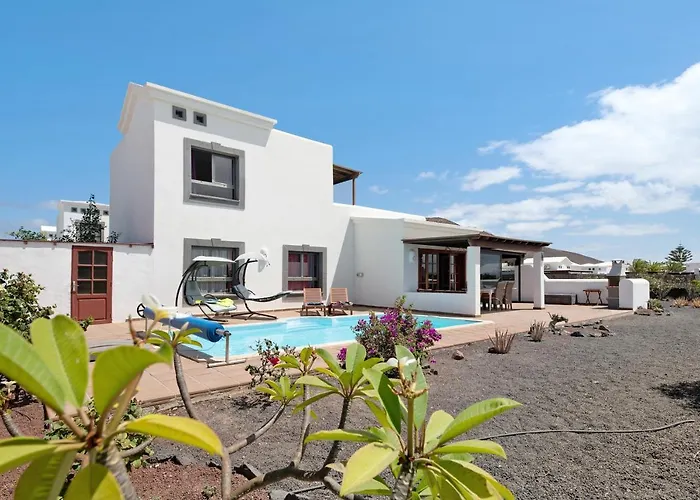 Villa Montaña Roja