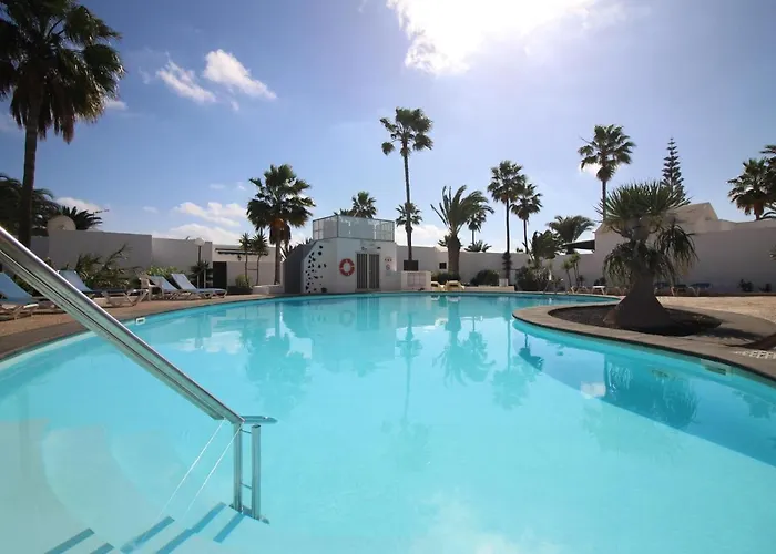 Casa De Mas En Playa Bastian