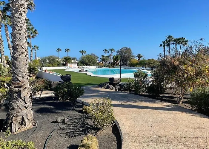 2 Bedroom 2 Bathroom Villa