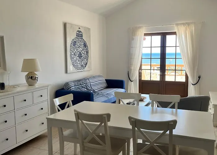 La Cumbre8A- 2 Bed-2 Bath - 1St Fl.- Air-Con-Wi-Fi