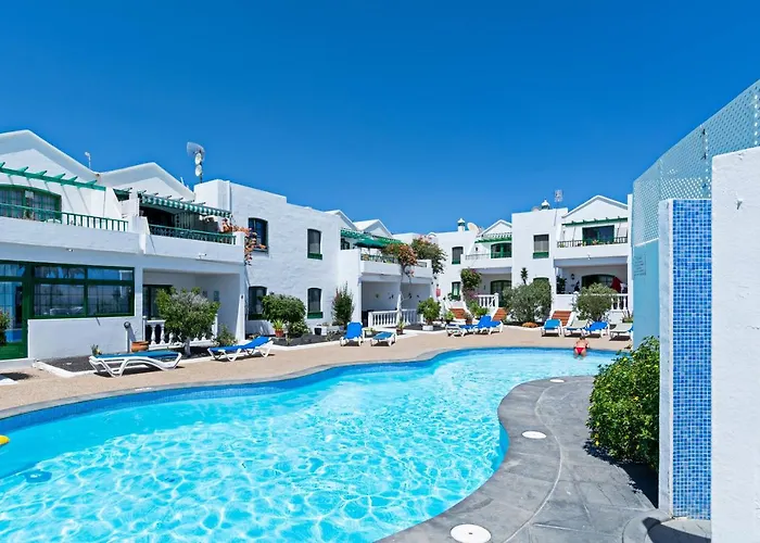 Apartment Oceanic Breeze Share Pool By Pvl