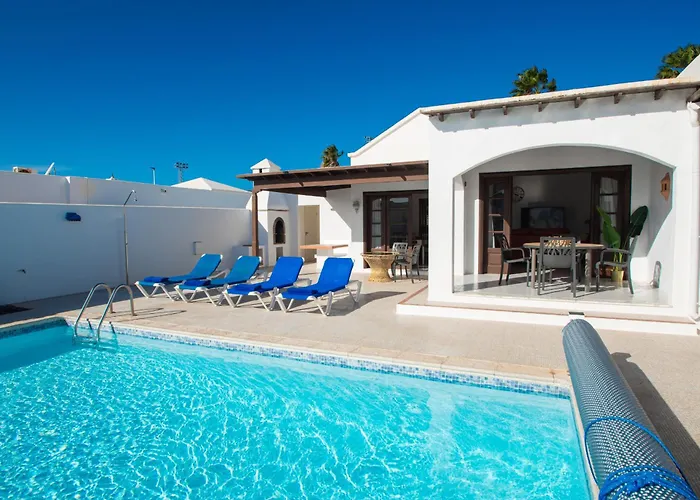 Villa Leonor By Villalia