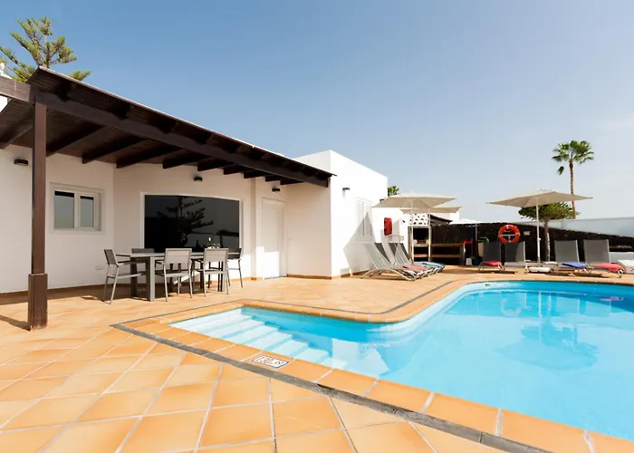 4 Bedroom Villa Mimi With Private Heated Pool