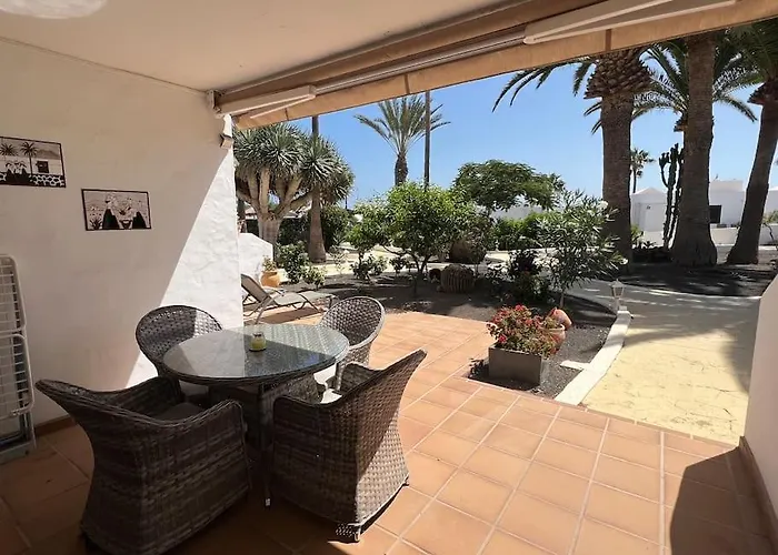 Casa Mo, 2 Bedroom Apartment Close To The Beach