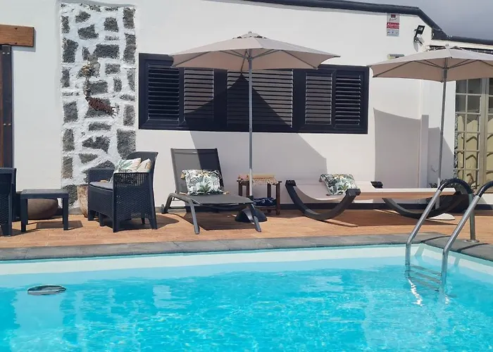 Boutique Boho Glam Villa With Private Pool