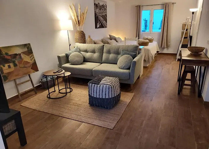 Hestia Studio Apartment