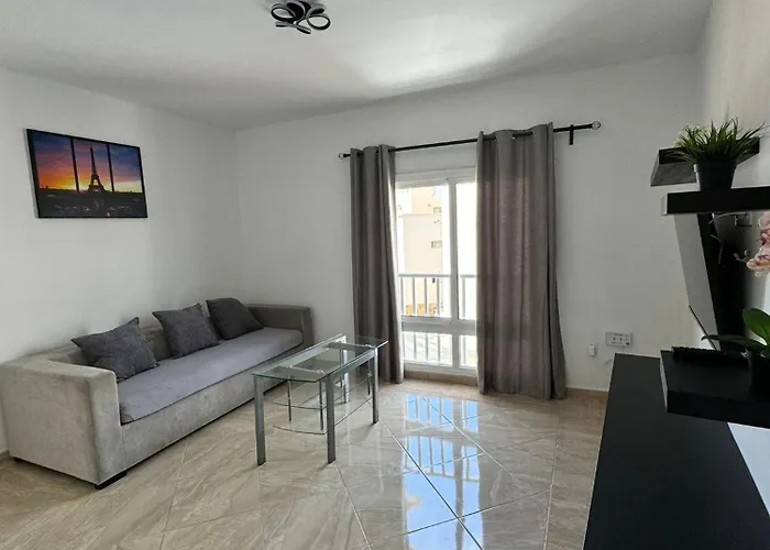 Apartamento De 2 Habitaciones En Arrecife