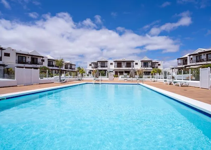Beautiful Home In Lanzarote 5 Mins From Marina