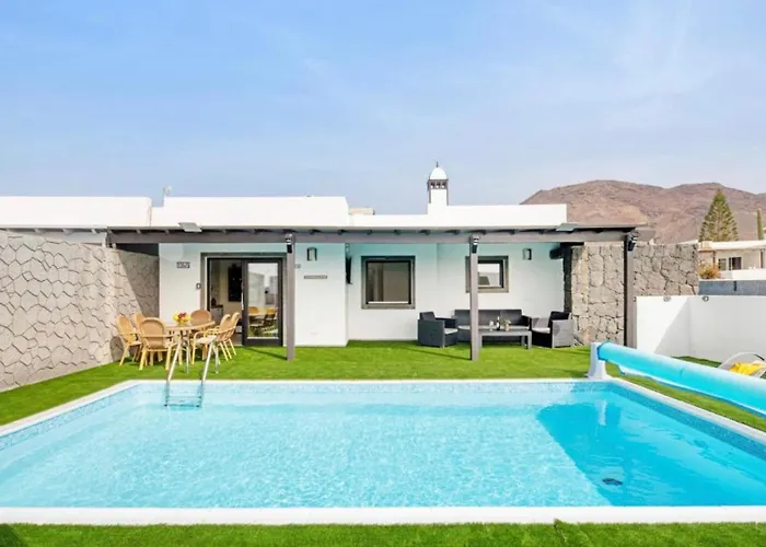 Villa Casa Atilana Luxe Con Piscina Climatizada Privada,Aire Acondicionado,Terraza Privada E Independiente,Wi-Fi