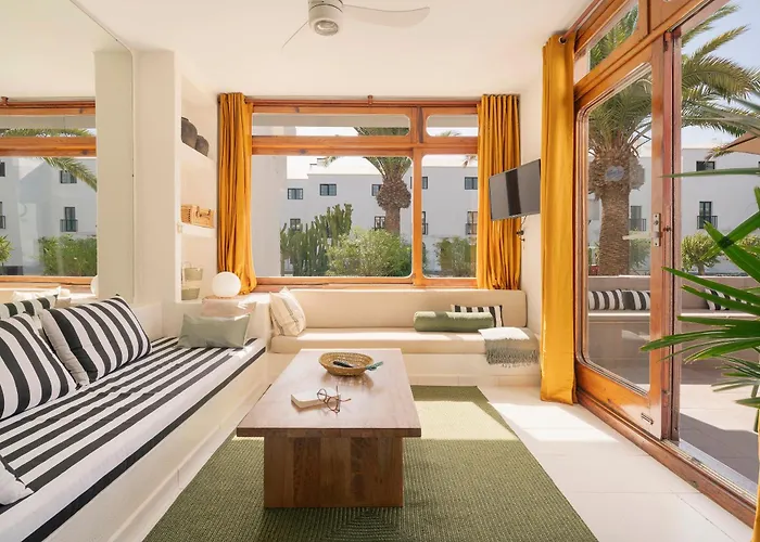 Lanzarote Beach Apartments, Casa Bruna