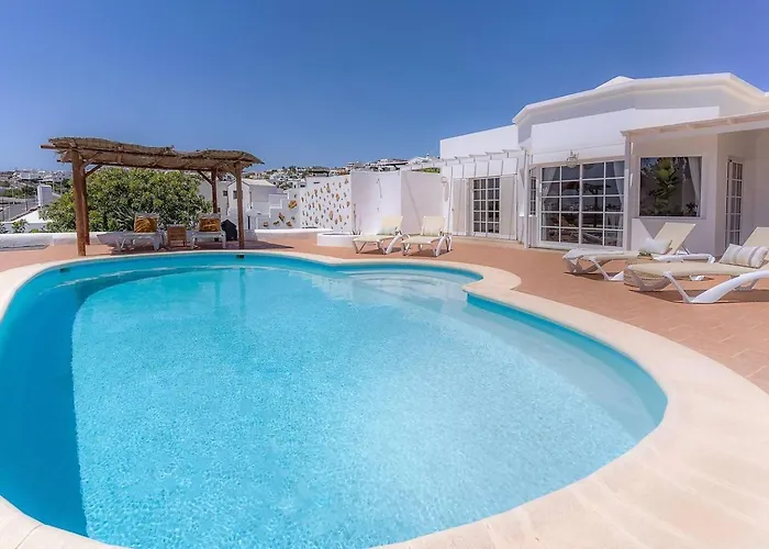 Amazing 3 Bedroom Ocean View With Pool