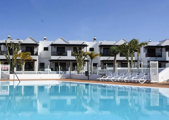 Casa Belharra By Mhousing