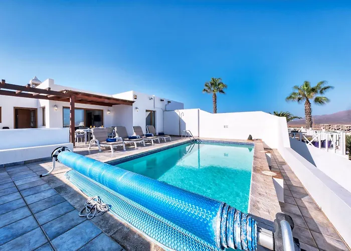 Lava And Sea- Private Pool, Amazing Sea Views