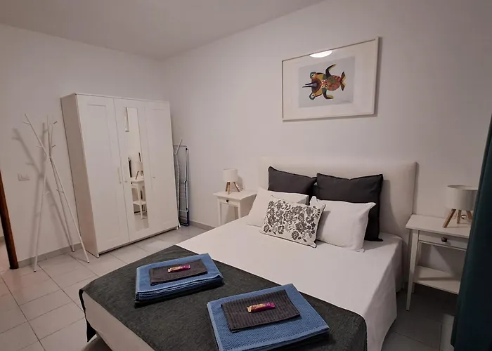 Apartamento Moscatel Vv