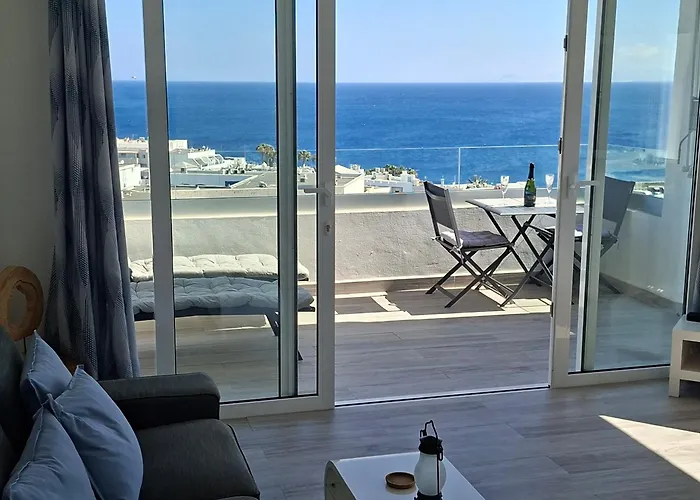 Oceanview Apartment