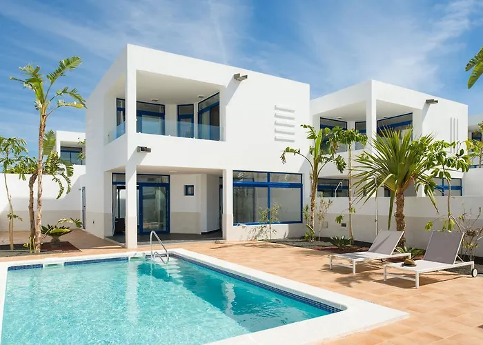 Villas de la Marina