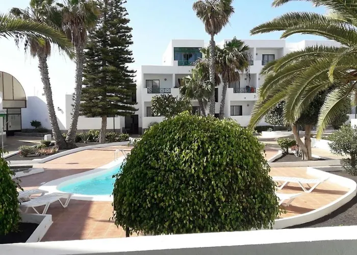 Complejo Residencial Los Carmenes