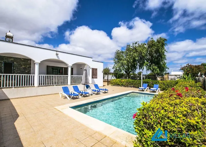 Villa Lima - LH112 By Villas Now Ltd