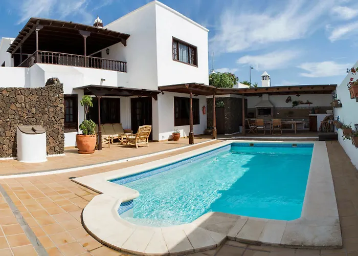 Villa Rosales
