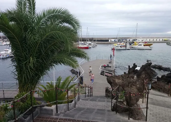 Harbour Sea View Apartment