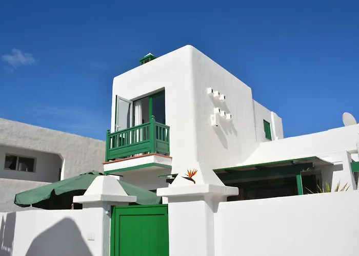 Ave Paraiso - Cozy And Sunny House