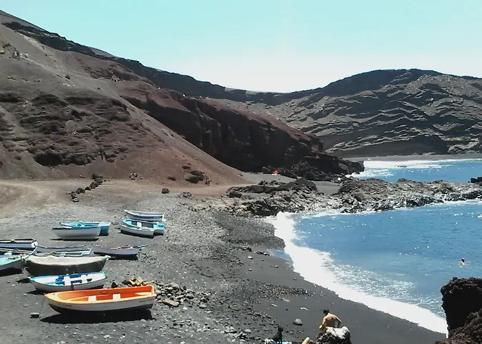 House With 3 Bedrooms In El Golfo, Lanzarote, With Terrace And Wifi Near The Beach
